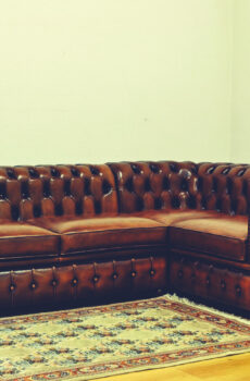 Sofa Chesterfield large